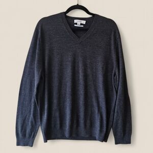 Calvin Klein Men's Charcoal V-Neck Sweater